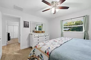 30424 Hillside Ln, Wesley Chapel, FL 33545 - Photo 26
