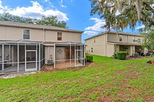 15836 Fishhawk Falls Dr, Lithia, FL 33547 - Photo 32