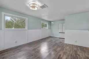 5633 Essex Way, New Port Richey, FL 34652 - Photo 2