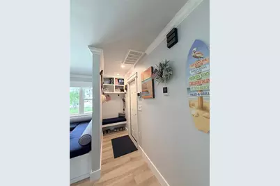 3921 Belle Vista Drive E, Saint Pete Beach, FL 33706 - Photo 18