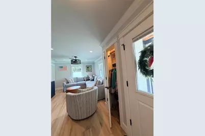 3921 Belle Vista Drive E, Saint Pete Beach, FL 33706 - Photo 14