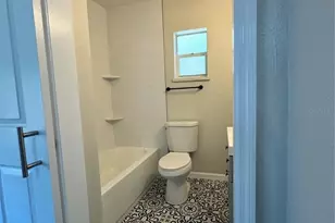260 20th Ave S, Saint Petersburg, FL 33705 - Photo 6