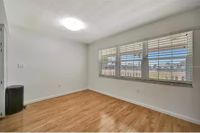 650 Pinellas Point Drive S #205, Saint Petersburg, FL 33705 - Photo 6