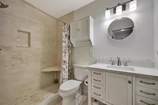 650 Pinellas Point Dr S, Saint Petersburg, FL 33705 - Photo 22