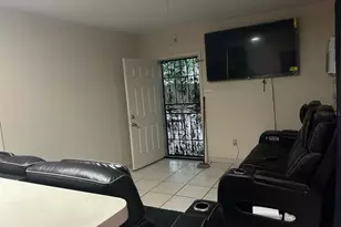 1306 E 26th Ave, Tampa, FL 33605 - Photo 18