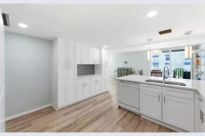 17408 Gulf Boulevard #403, Redington Shores, FL 33708 - Photo 18