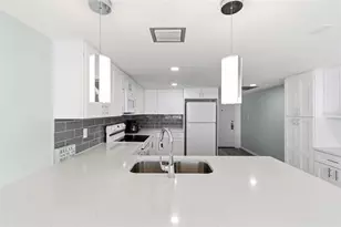 17408 Gulf Blvd, Redington Shores, FL 33708 - Photo 22