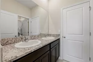 32337 Conchshell Sail St, Wesley Chapel, FL 33545 - Photo 22