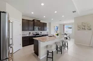 32337 Conchshell Sail St, Wesley Chapel, FL 33545 - Photo 8
