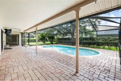 2555 Mason Oaks Drive, Valrico, FL 33596 - Photo 32