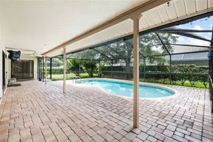 2555 Mason Oaks Dr, Valrico, FL 33596 - Photo 32