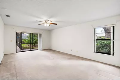 2555 Mason Oaks Drive, Valrico, FL 33596 - Photo 18