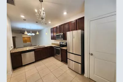 1112 Hillhurst Drive, Wesley Chapel, FL 33543 - Photo 6