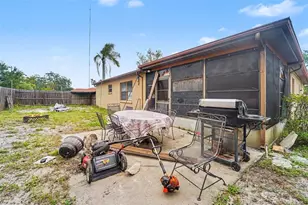 1215 Persimmon Dr, Holiday, FL 34691 - Photo 30