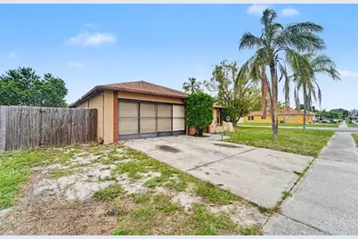 1215 Persimmon Drive, Holiday, FL 34691 - Photo 4