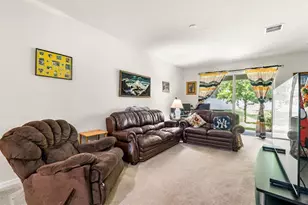 2121 Broadway View Ave, Brandon, FL 33510 - Photo 6