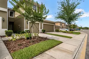 2121 Broadway View Ave, Brandon, FL 33510 - Photo 2