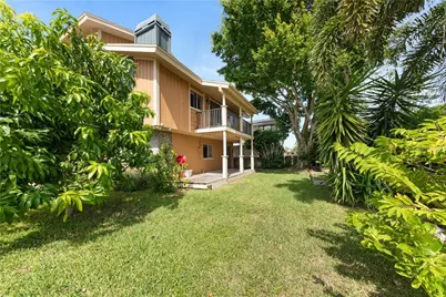 17601 1st Street E, Redington Shores, FL 33708 - Photo 30