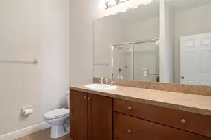 16126 Bridgecrossing Dr, Lithia, FL 33547 - Photo 26