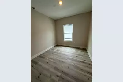 820 46th Avenue N, Saint Petersburg, FL 33703 - Photo 6
