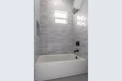 816 46th Avenue N, Saint Petersburg, FL 33703 - Photo 20