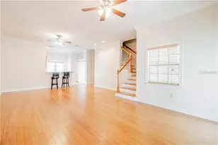 827 Grove St N, Saint Petersburg, FL 33701 - Photo 10