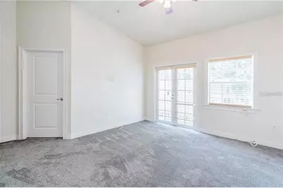 827 Grove Street N, Saint Petersburg, FL 33701 - Photo 14