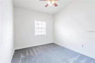827 Grove St N, Saint Petersburg, FL 33701 - Photo 12