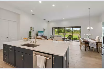 14537 Swiss Bridge Drive, Lithia, FL 33547 - Photo 20