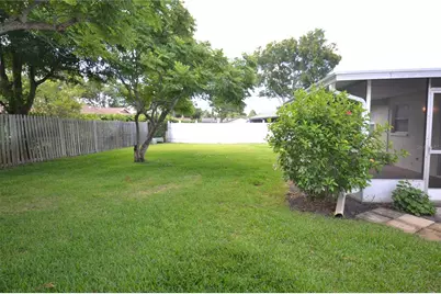 2357 White Oak Circle, Clearwater, FL 33763 - Photo 36