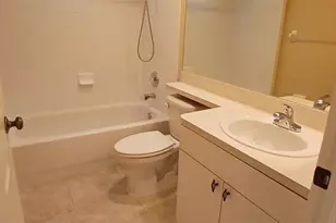 1200 Country Club Dr, Largo, FL 33771 - Photo 24