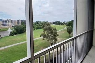 1200 Country Club Dr, Largo, FL 33771 - Photo 28