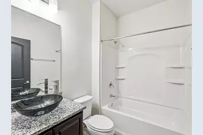 11525 Southern Creek Drive, Gibsonton, FL 33534 - Photo 6