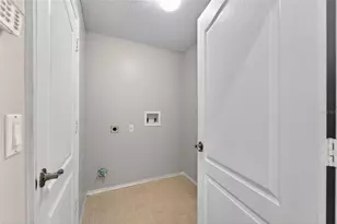 418 Henderson Ave, Seffner, FL 33584 - Photo 12
