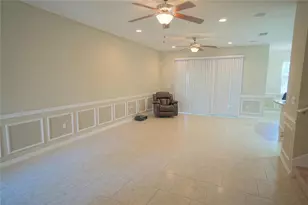 13107 Canopy Creek Dr, Tampa, FL 33625 - Photo 10