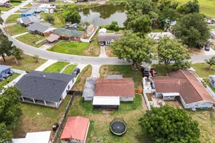 3525 Doreen Dr, Lakeland, FL 33810 - Photo 4