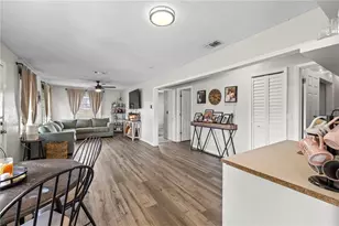 3525 Doreen Dr, Lakeland, FL 33810 - Photo 10