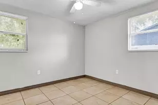 3003 Cord St, Tampa, FL 33605 - Photo 12