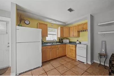1647 Summerdale Drive S, Clearwater, FL 33764 - Photo 38