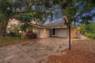1647 Summerdale Dr S, Clearwater, FL 33764 - Photo 1