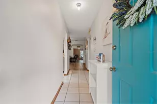 6144 Beechwood Dr, Dade City, FL 33523 - Photo 6