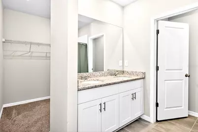 3729 Radiant Mountain Drive, Plant City, FL 33565 - Photo 20