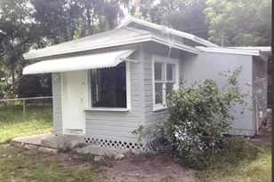 404 Pennsylvania Ave, Clearwater, FL 33755 - Photo 2
