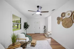 2102 E Howell St, Tampa, FL 33610 - Photo 8