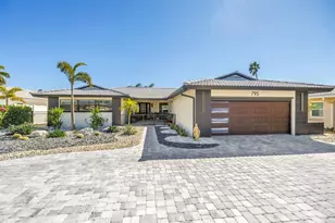 795 Capri Blvd, Treasure Island, FL 33706 - Photo 4
