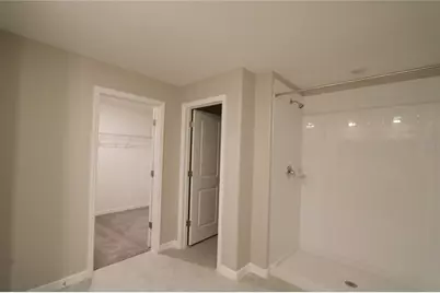 7154 Samuel Ivy Drive, Tampa, FL 33619 - Photo 10