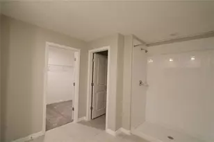 7154 Samuel Ivy Dr, Tampa, FL 33619 - Photo 10