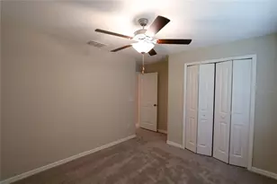 7154 Samuel Ivy Dr, Tampa, FL 33619 - Photo 18