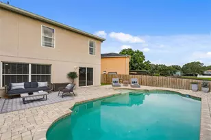 11913 Mango Groves Blvd, Seffner, FL 33584 - Photo 2