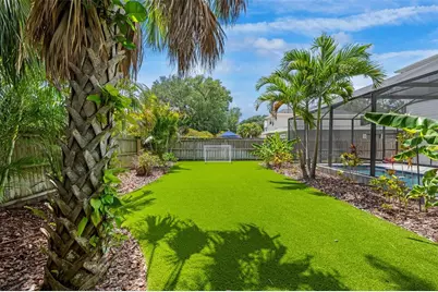 3300 W Wallcraft Avenue, Tampa, FL 33611 - Photo 32